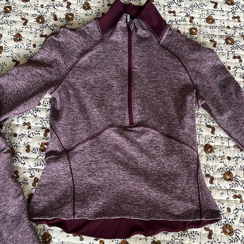 Lululemon Athletica size 6